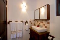 TheGrenadinesCollection