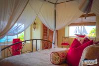 TheGrenadinesCollection