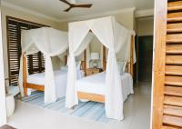 TheGrenadinesCollection