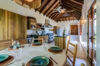 TheGrenadinesCollection