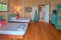 TheGrenadinesCollection