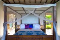 TheGrenadinesCollection