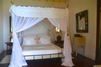 TheGrenadinesCollection