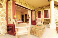 TheGrenadinesCollection