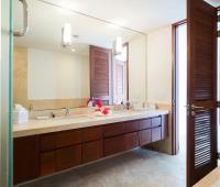 TheGrenadinesCollection