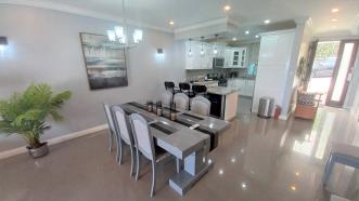 Zara Villas Number 10