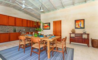 Firefly Beachfront Villa 2 Bed