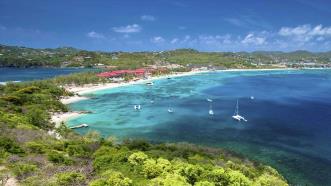 The Landings Beachfront 2 Bed Apartment B1 111