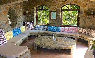 Moonhole Villa Vincent