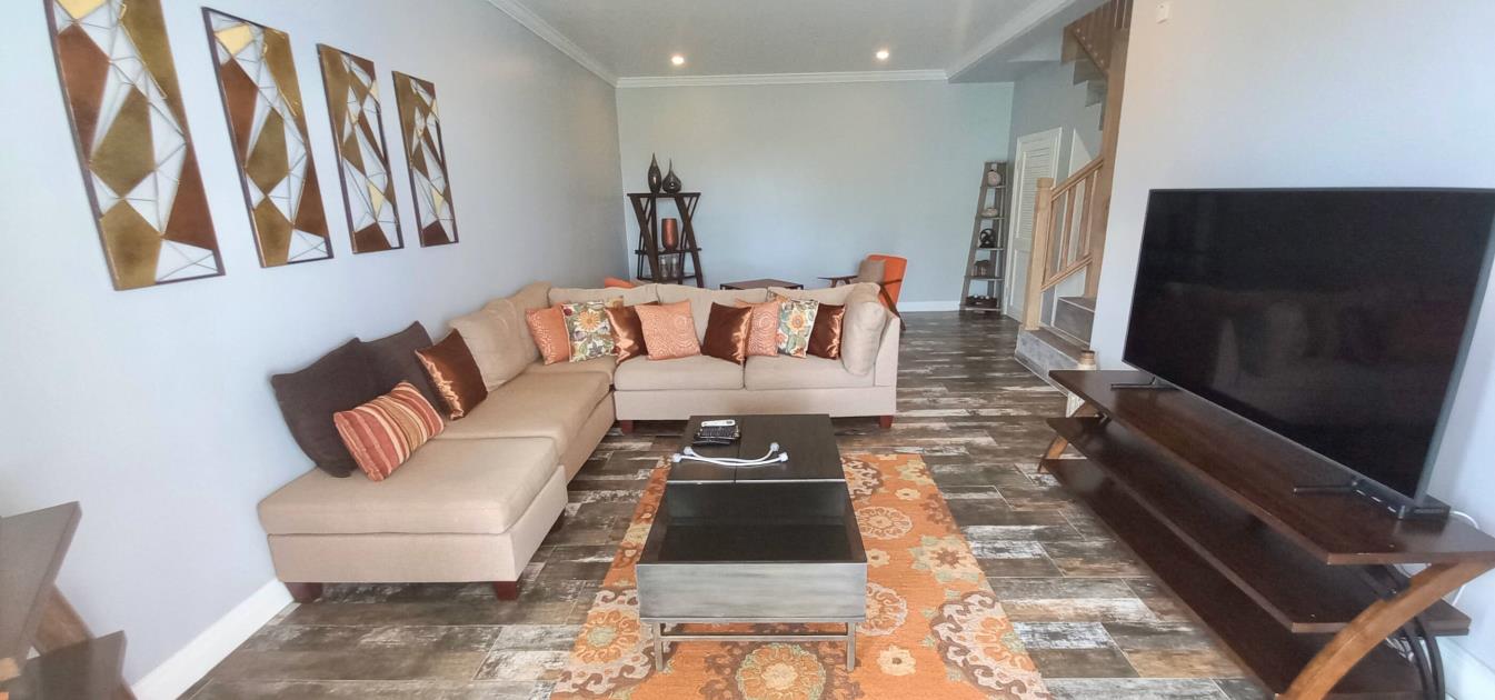 Zara Villas Number 10