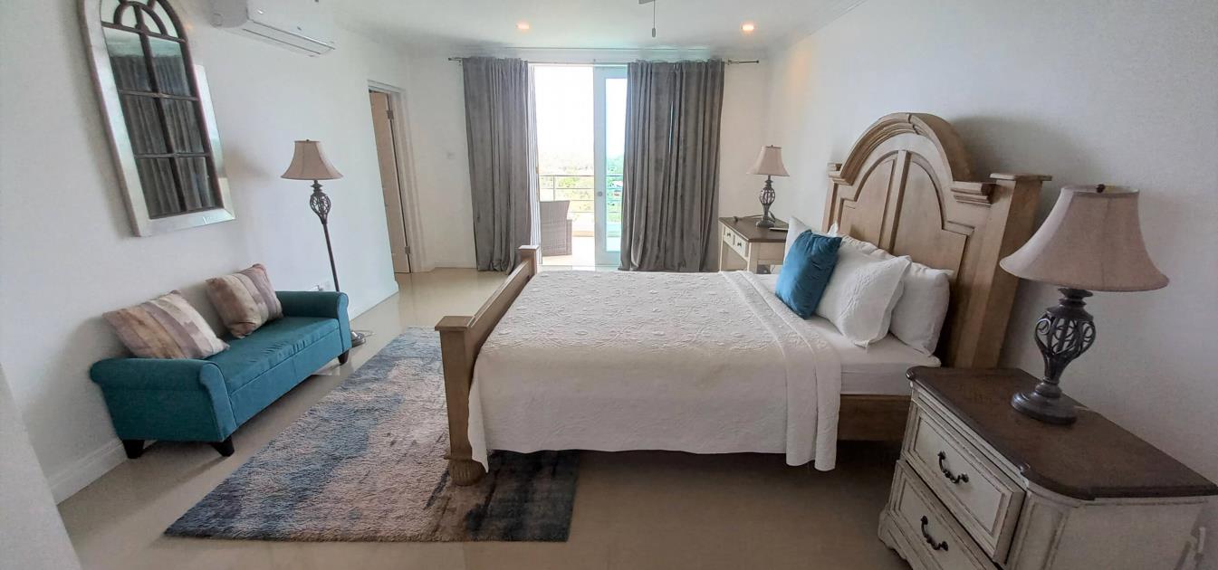 Zara Villas Number 10