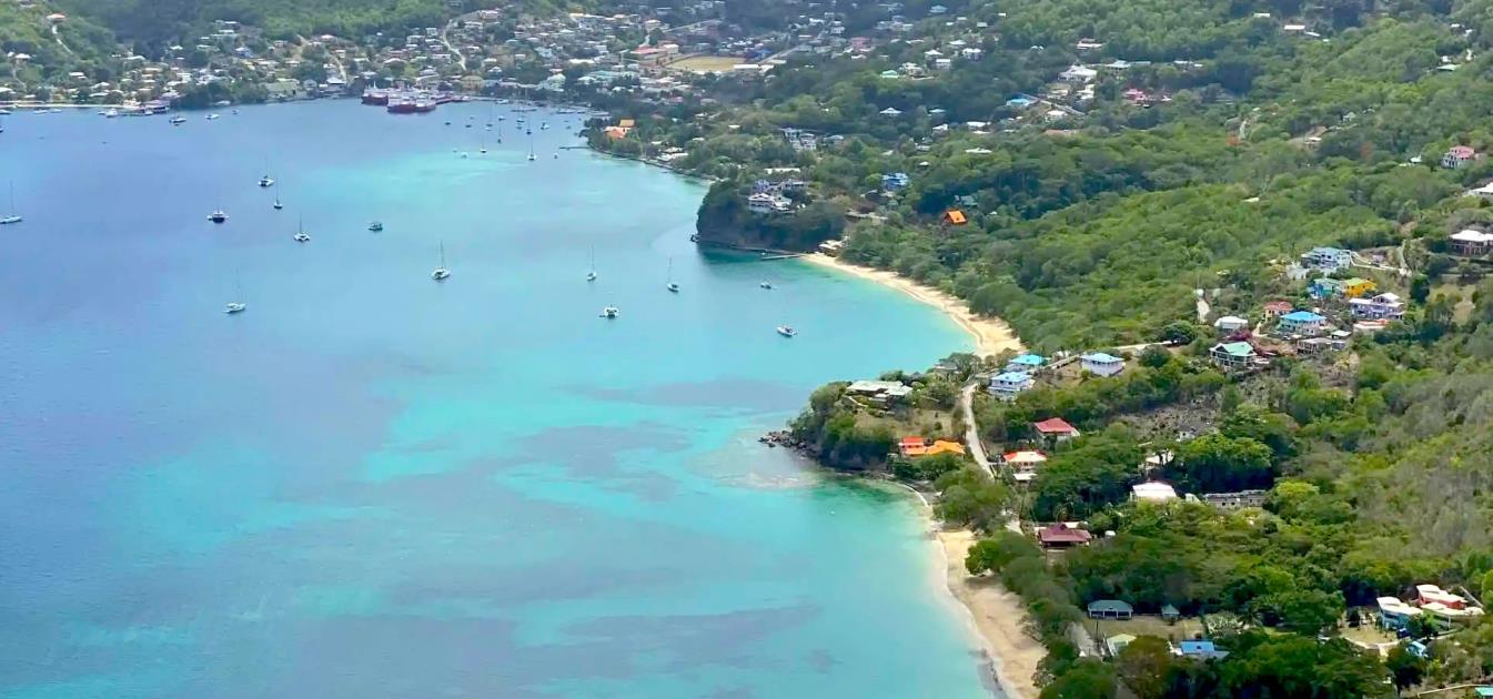 Mount Pleasant Land - Admiralty Bay Views