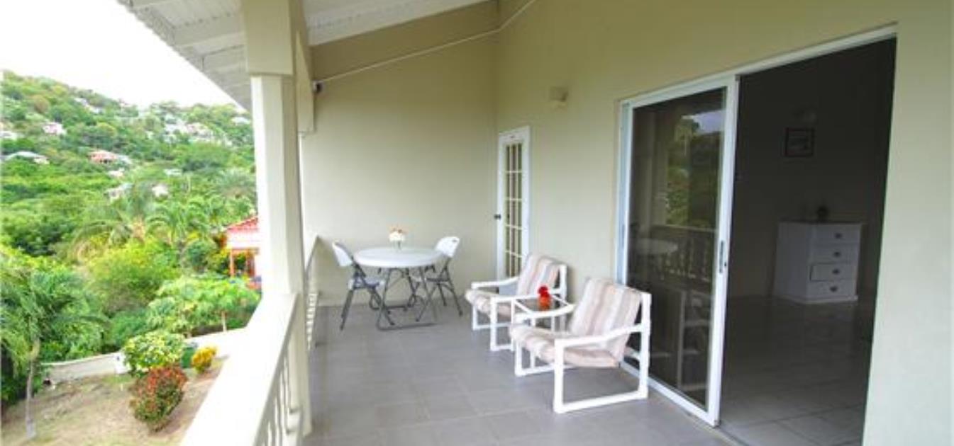 vacation-rentals/st-vincent-and-the-grenadines/bequia/friendship-bay/island-inn-apartments