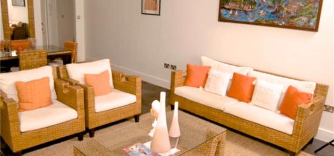 Marigot Bay Front Balcony Apartment 4F
