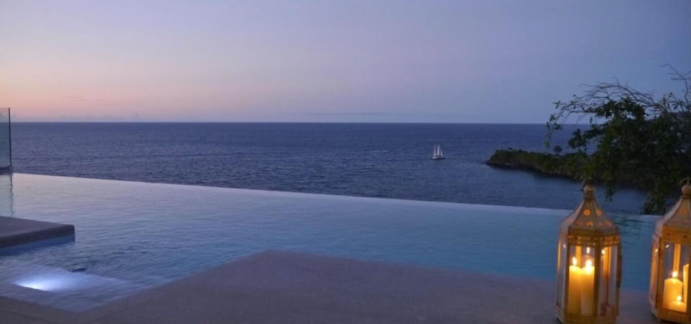 vacation-rentals/grenada/grenada-island/morne-rouge/laluna-5-bedroom-villa