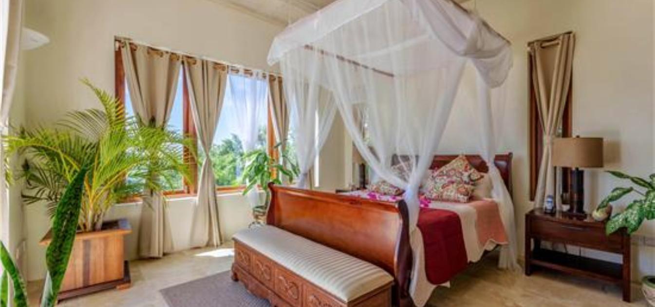 vacation-rentals/st-vincent-and-the-grenadines/bequia/spring/sadewa-villa-for-2-guests