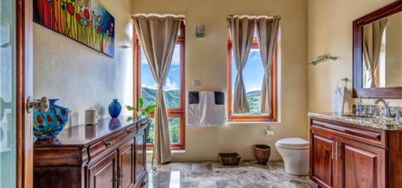vacation-rentals/st-vincent-and-the-grenadines/bequia/spring/sadewa-villa-for-2-guests