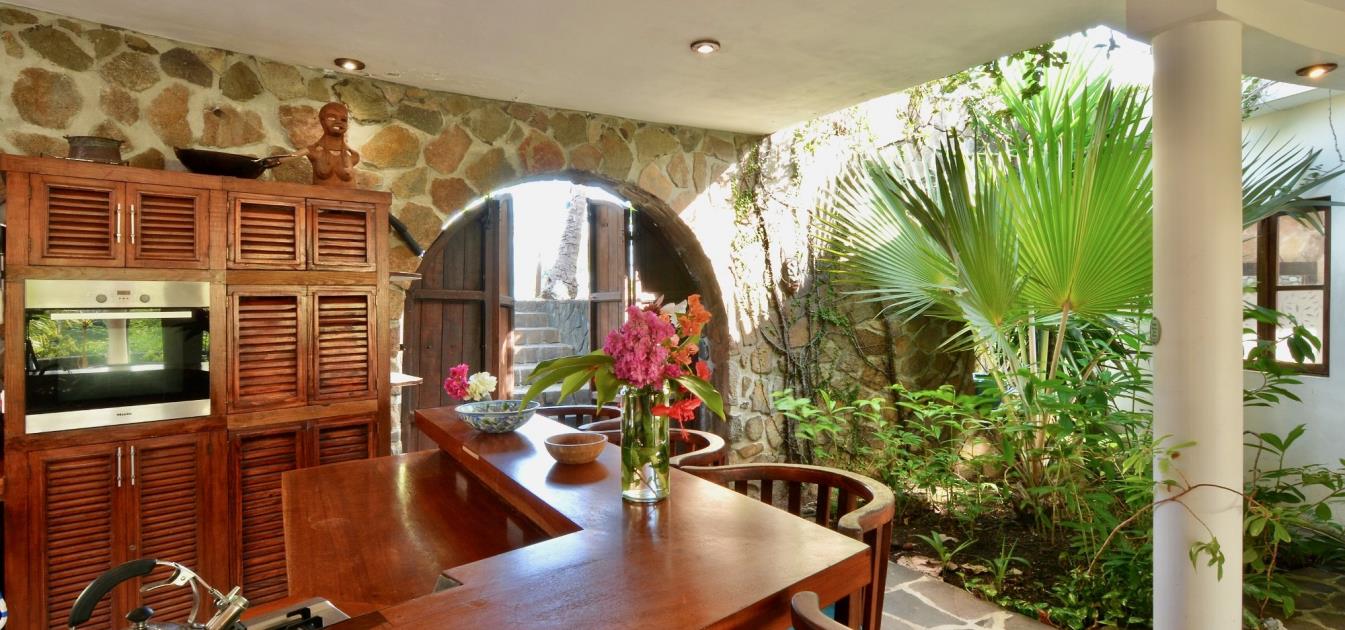 vacation-rentals/st-vincent-and-the-grenadines/bequia/mount-pleasant/historic-sugar-house