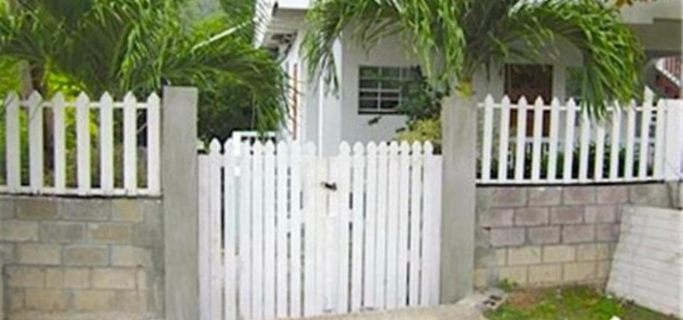 vacation-rentals/grenada/carriacou/hillsborough/sharmy's-apartment