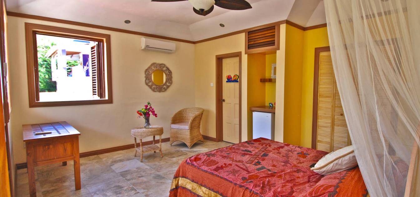 vacation-rentals/st-vincent-and-the-grenadines/bequia/princess-margaret/princess-hill-villa