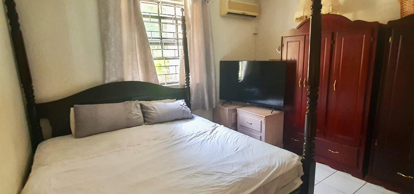 Reduit Orchard Bungalow