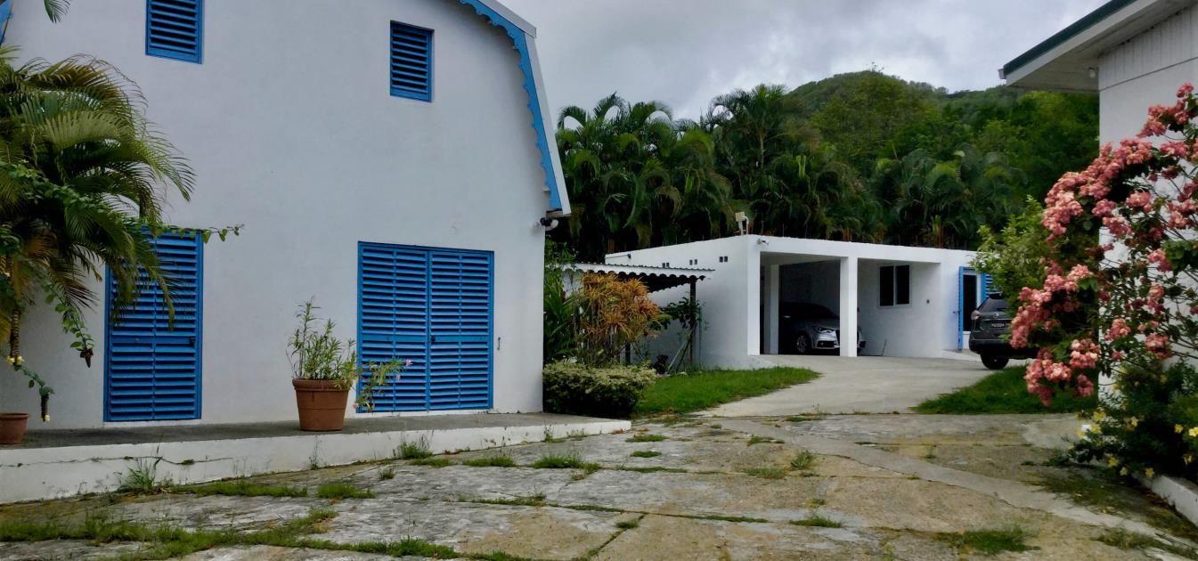 Careffe House