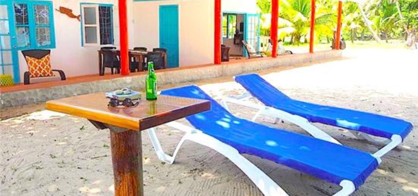 vacation-rentals/st-vincent-and-the-grenadines/bequia/friendship-bay/sugarapple-beach-cottage-2