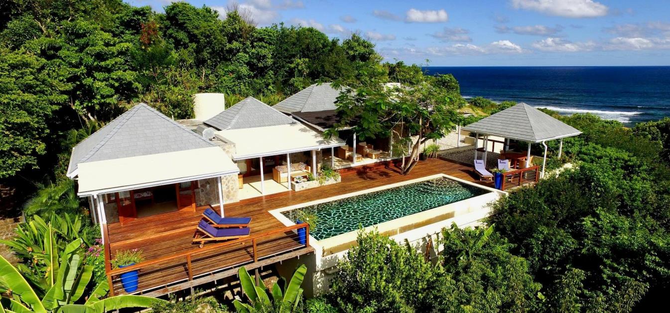 Crescent Villa