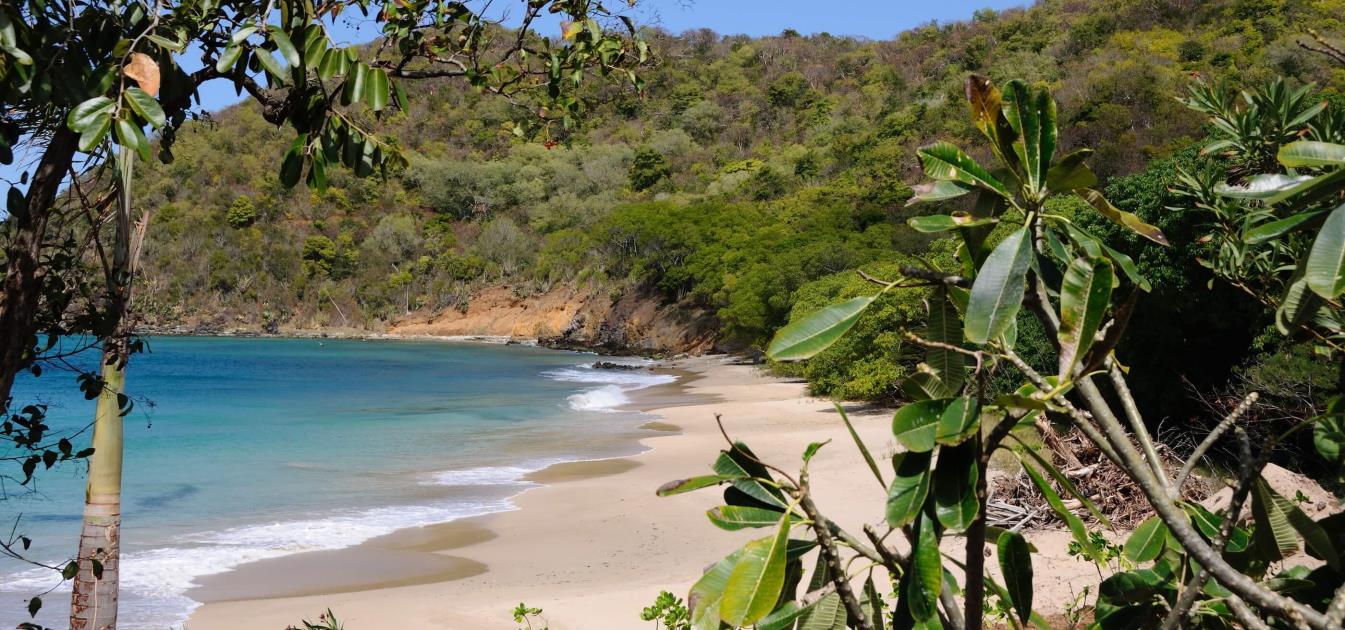 Mayreau Beach Villa ( UNDER CONTRACT)