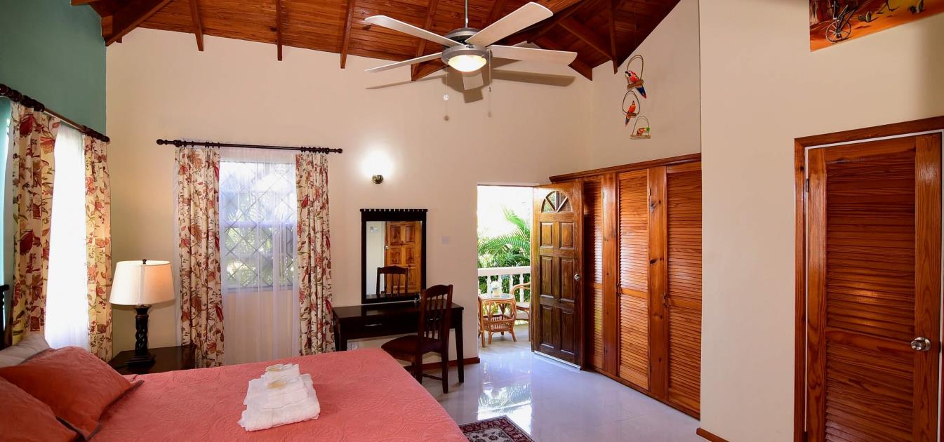 Rodney Cap Villa