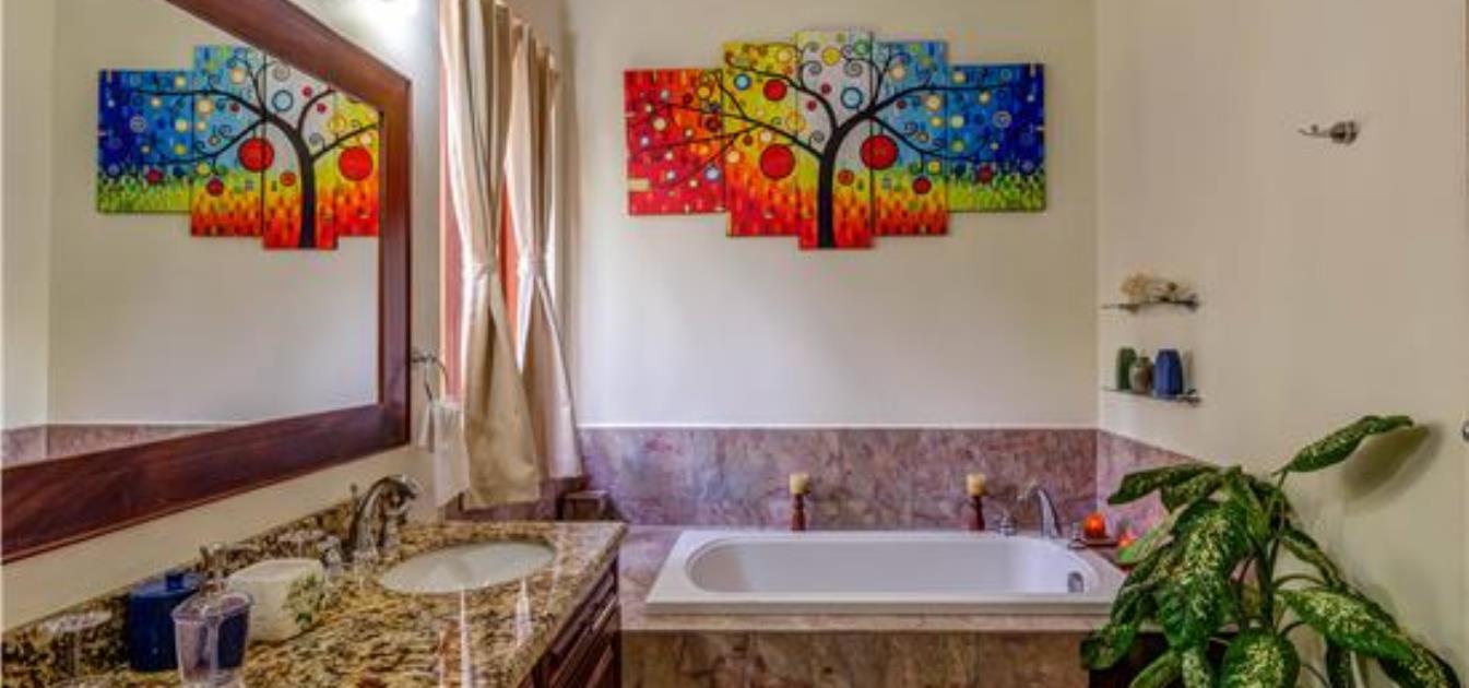 vacation-rentals/st-vincent-and-the-grenadines/bequia/spring/sadewa-villa-for-6-guests