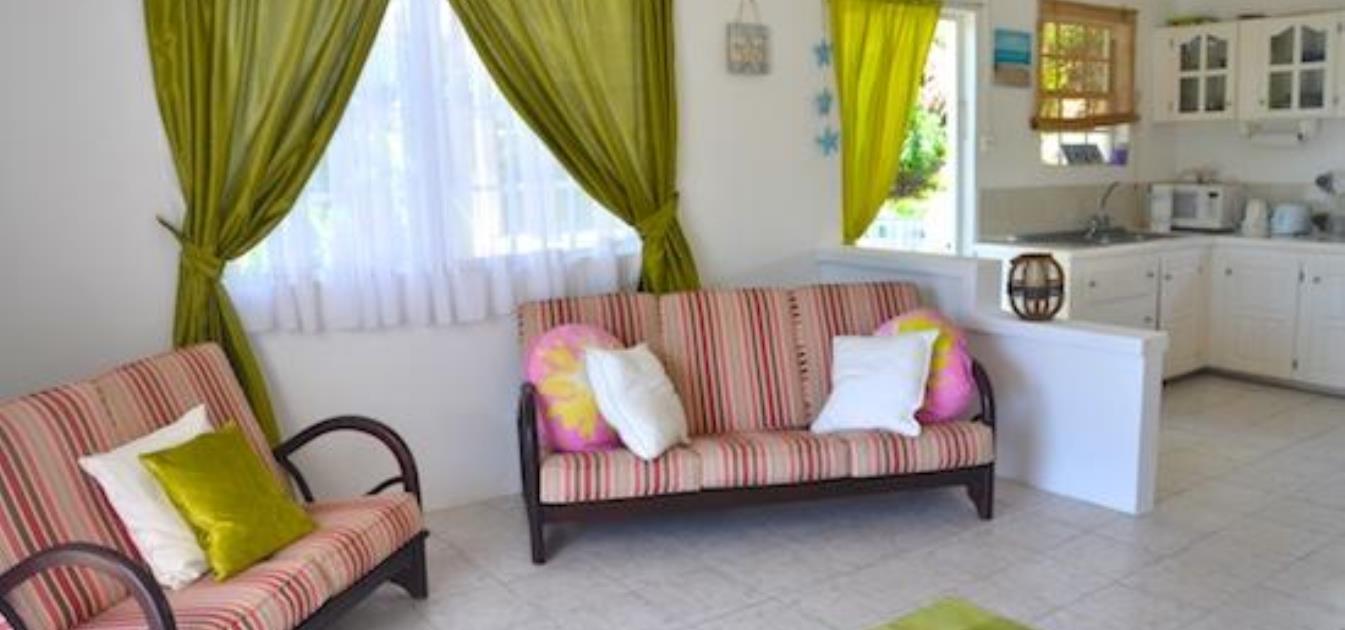 vacation-rentals/st-vincent-and-the-grenadines/bequia/port-elizabeth/starfish-upper-2-bed-apartment