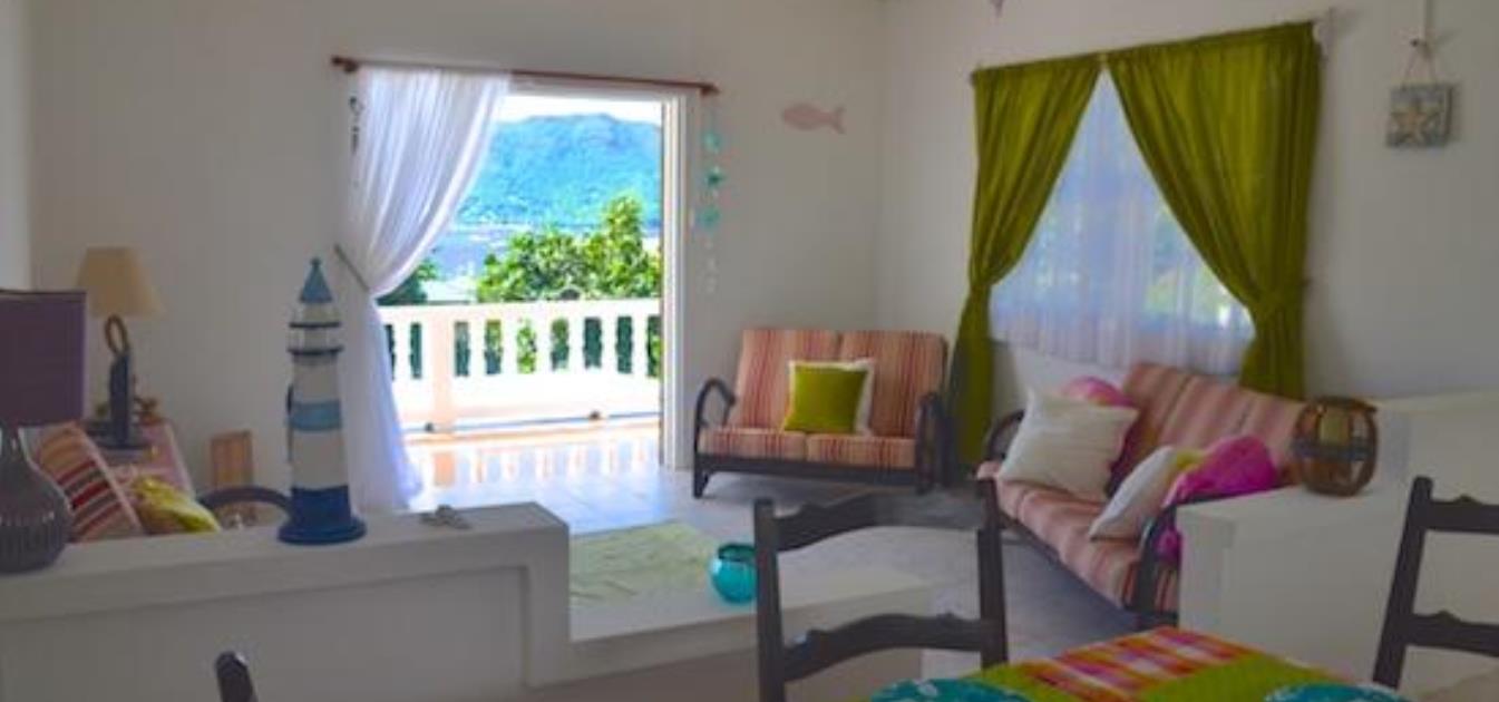 vacation-rentals/st-vincent-and-the-grenadines/bequia/port-elizabeth/starfish-upper-2-bed-apartment