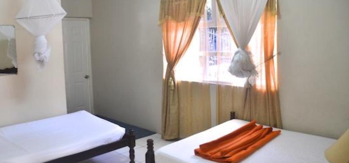 vacation-rentals/st-vincent-and-the-grenadines/bequia/lower-bay/keegan's-apartment-sea-urchin