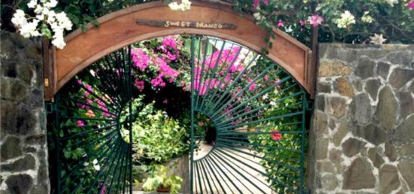 vacation-rentals/st-vincent-and-the-grenadines/bequia/lower-bay/sweet-mango