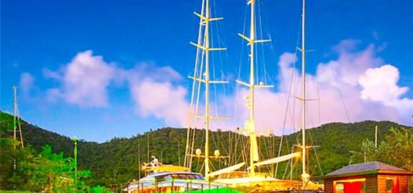 vacation-rentals/st-lucia/st-lucia/marigot-bay/marigot-bay-marina-berth