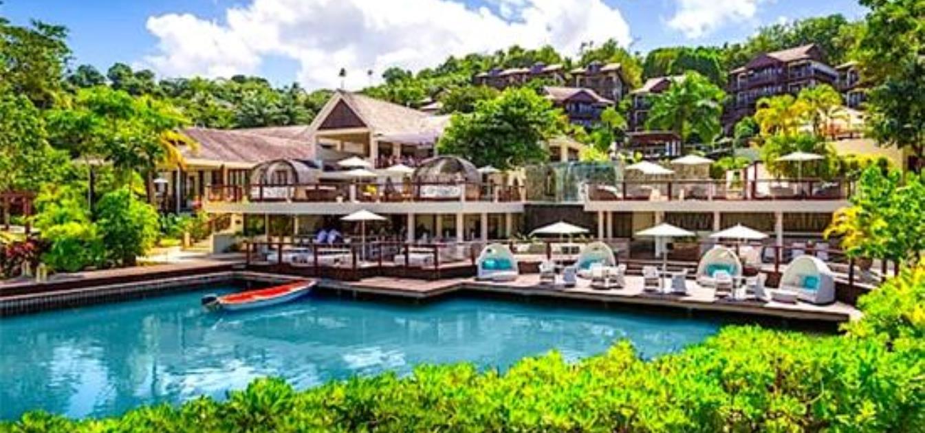 vacation-rentals/st-lucia/st-lucia/marigot-bay/marigot-bay-marina-berth