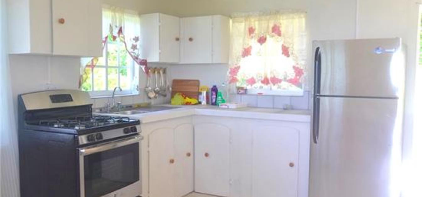 vacation-rentals/st-vincent-and-the-grenadines/bequia/belmont/alexander's-cottage