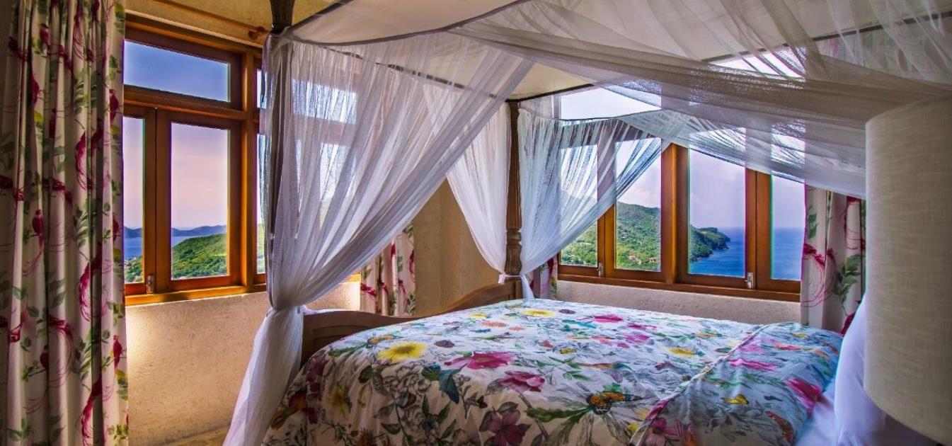 vacation-rentals/st-vincent-and-the-grenadines/bequia/bequia-estates/sunbird-whole-house