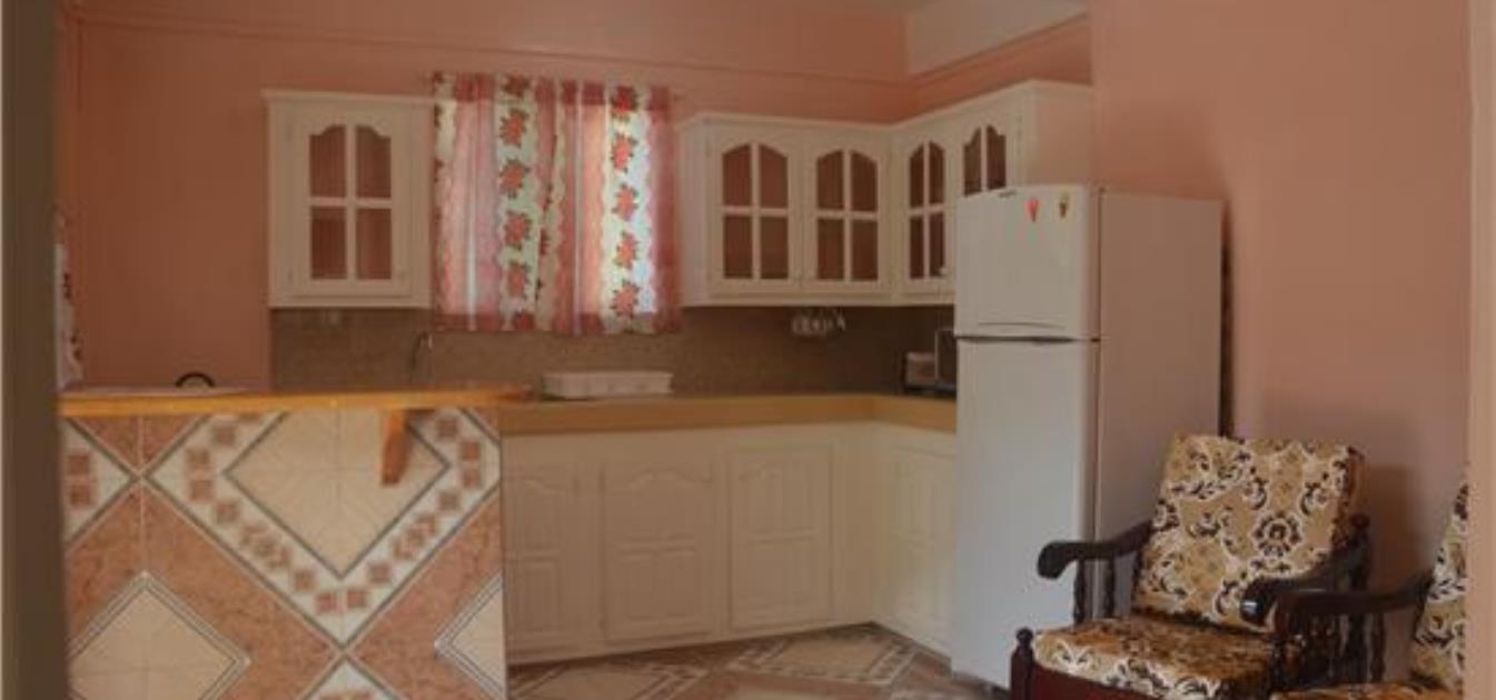 vacation-rentals/st-vincent-and-the-grenadines/bequia/port-elizabeth/park-view-apartment-lower