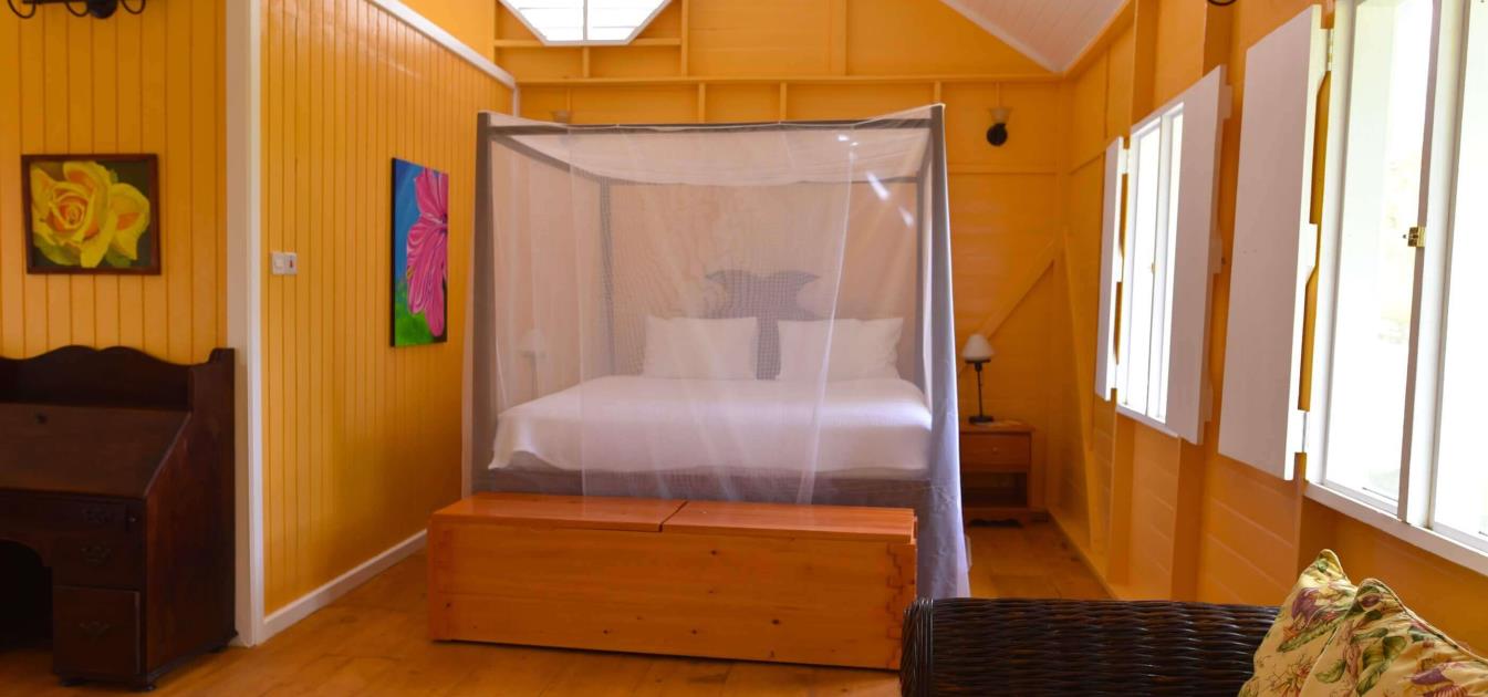 vacation-rentals/grenada/grenada-island/victoria/mount-edgecombe-plantation-nutmeg-room-1