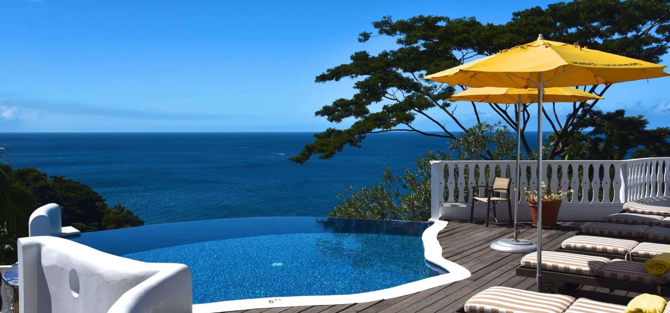 vacation-rentals/grenada/grenada-island/victoria/mount-edgecombe-plantation-nutmeg-room-1