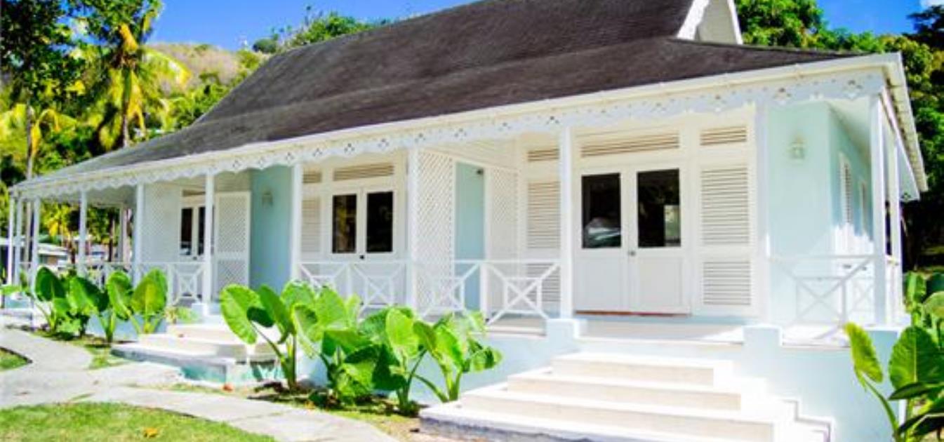 vacation-rentals/st-vincent-and-the-grenadines/bequia/belmont/plantation-hotel-bequia-beach-front-villa