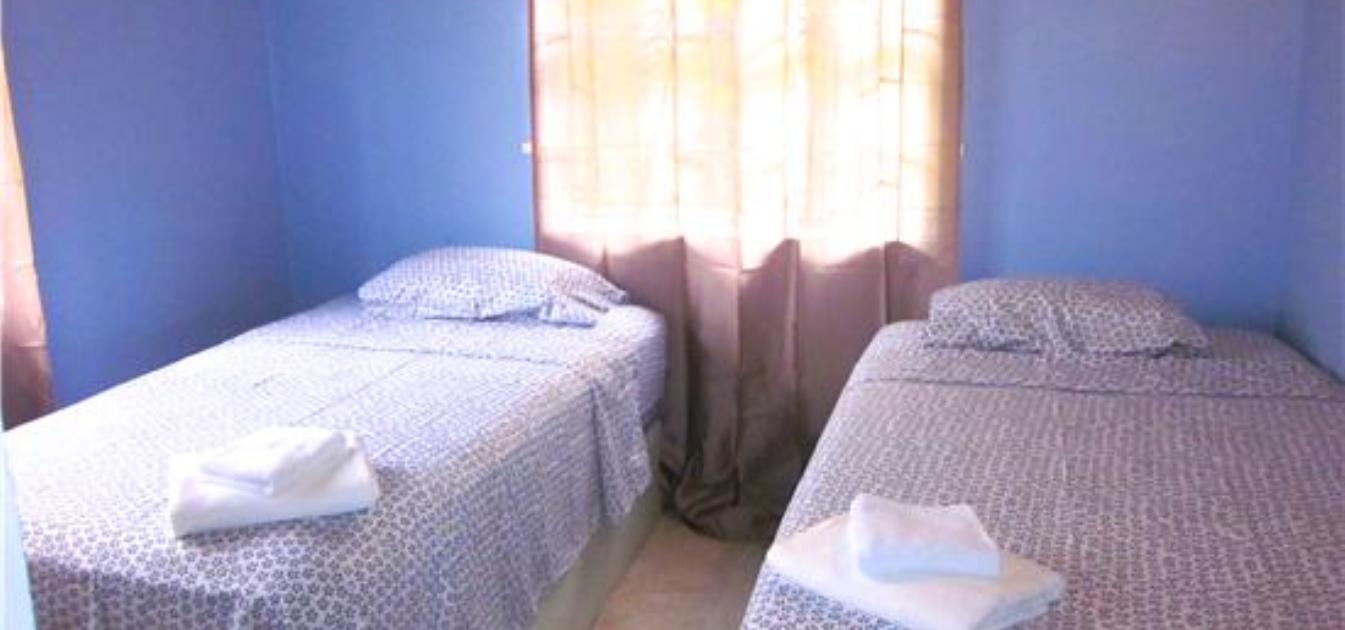 vacation-rentals/st-vincent-and-the-grenadines/st-vincent/arnos-vale/buttercup-cottage-bougainvillea-apt