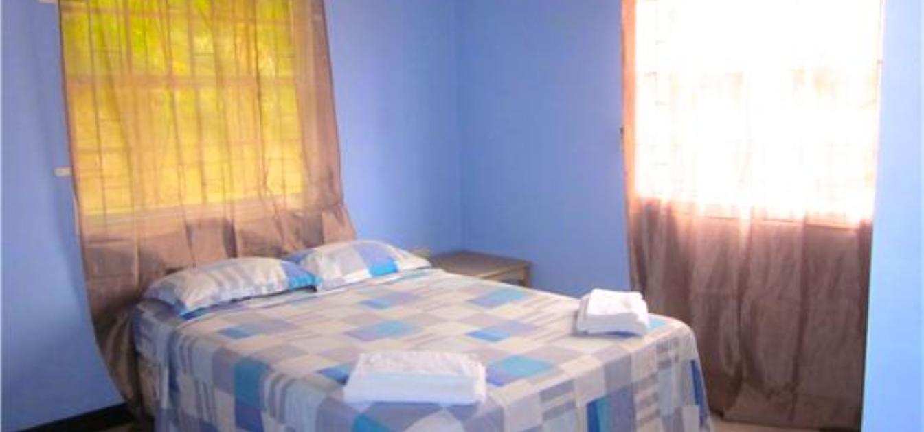 vacation-rentals/st-vincent-and-the-grenadines/st-vincent/arnos-vale/buttercup-cottage-bougainvillea-apt
