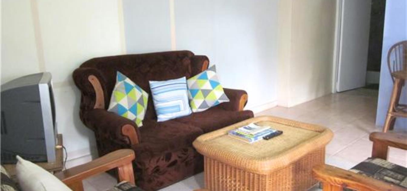 vacation-rentals/st-vincent-and-the-grenadines/st-vincent/arnos-vale/buttercup-cottage-frangipani-apt