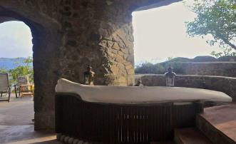 Moonhole Villa Vincent