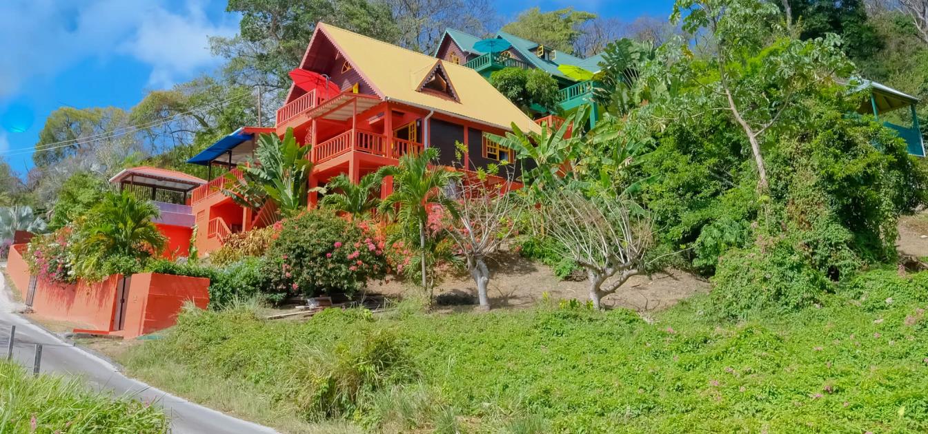 vacation-rentals/st-vincent-and-the-grenadines/bequia/princess-margaret/princess-margaret-beachfront-turtle-point