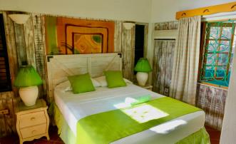 Princess Margaret Beachfront Turtle Point