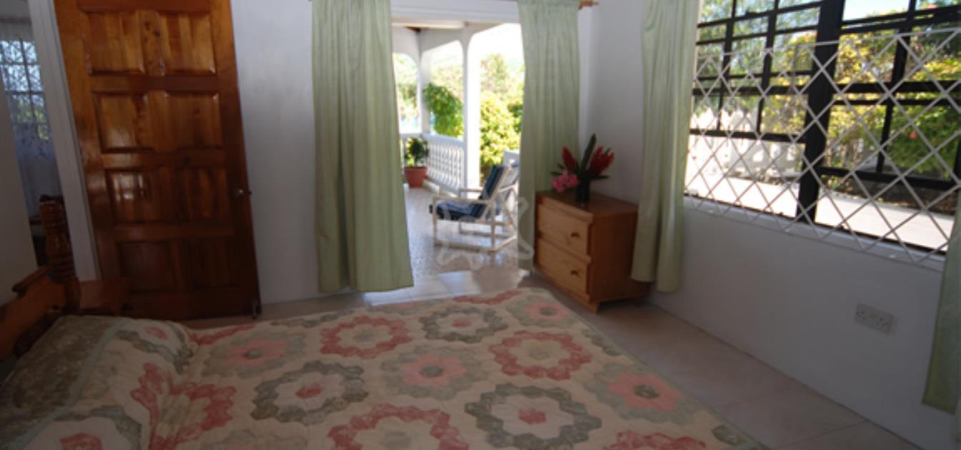 vacation-rentals/st-vincent-and-the-grenadines/bequia/lower-bay/twilight-villa